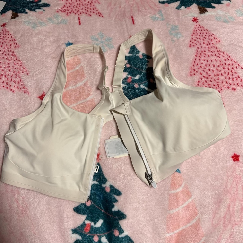 White Zip-Front Sports Bra - Picture 4 of 4